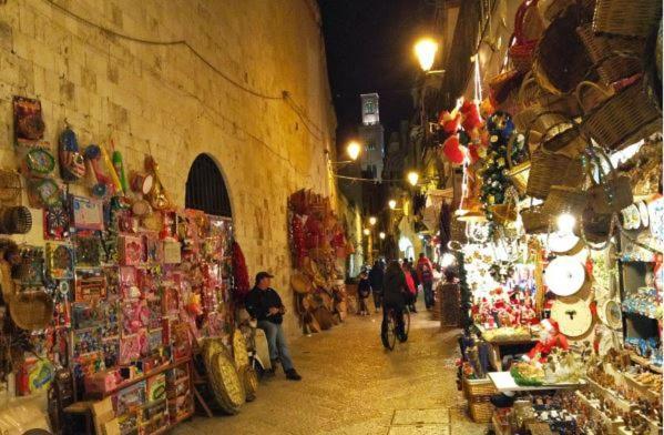 Corte Del Dattilo Nel Borgo Antico Bari Exterior photo